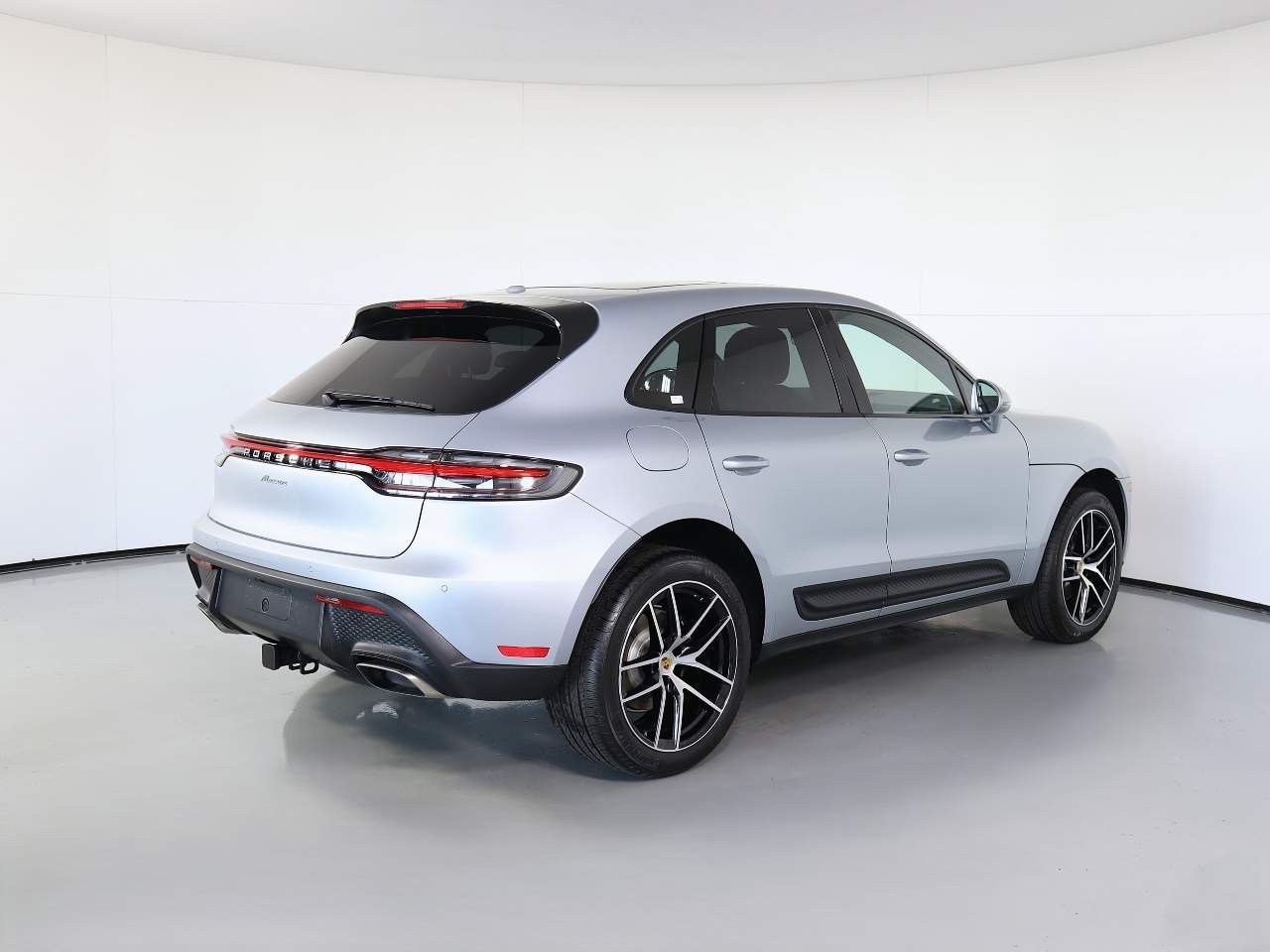 Certified Used 2026 Dolomite Silver Metallic Porsche  image 7