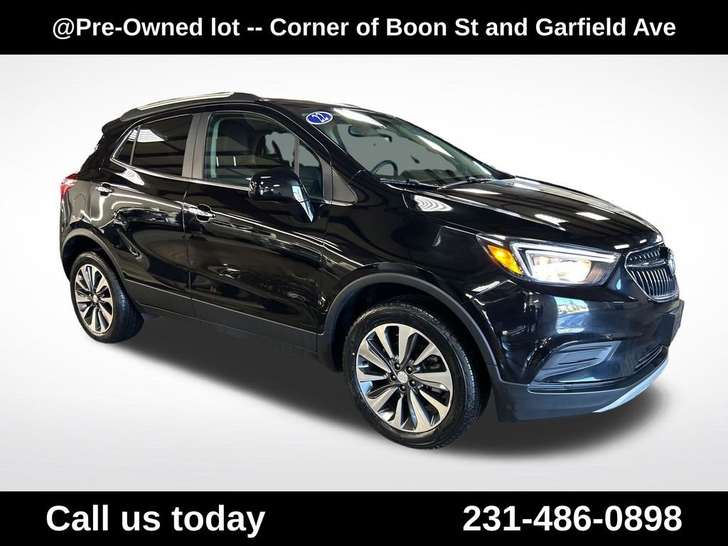 Used 2022 Black Buick Preferred image 7