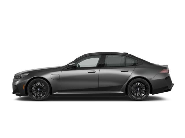 New 2027 Special Order Color BMW M5 image 4