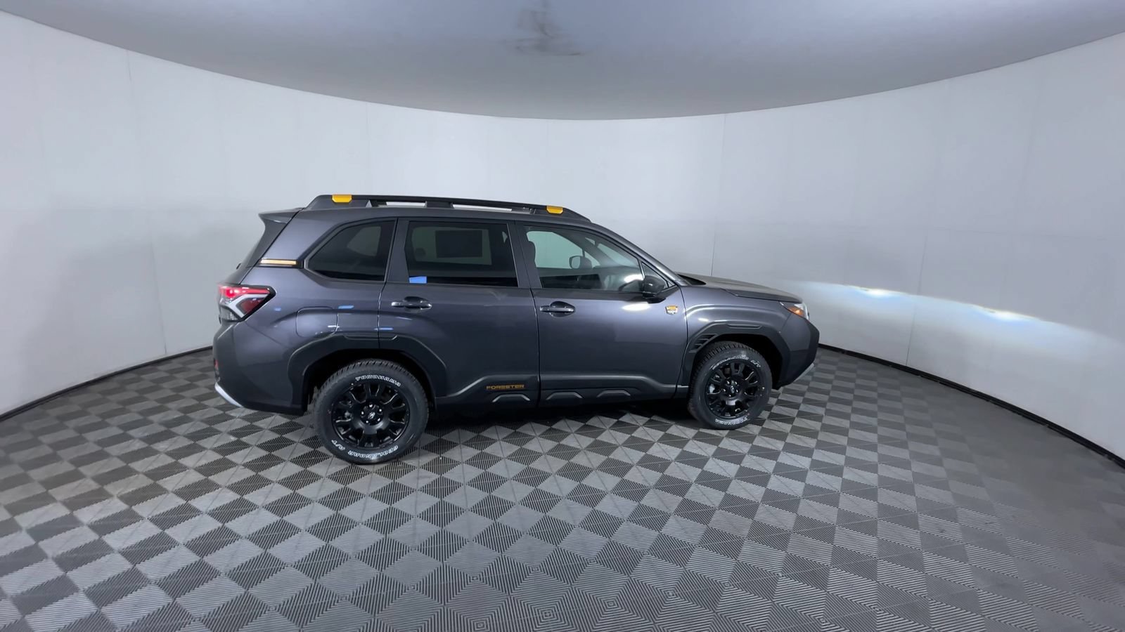 New 2026 MAGNETITE GRAY METALLIC Subaru Wilderness image 9
