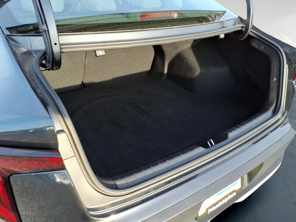 Used 2025 Gray Kia EX image 10