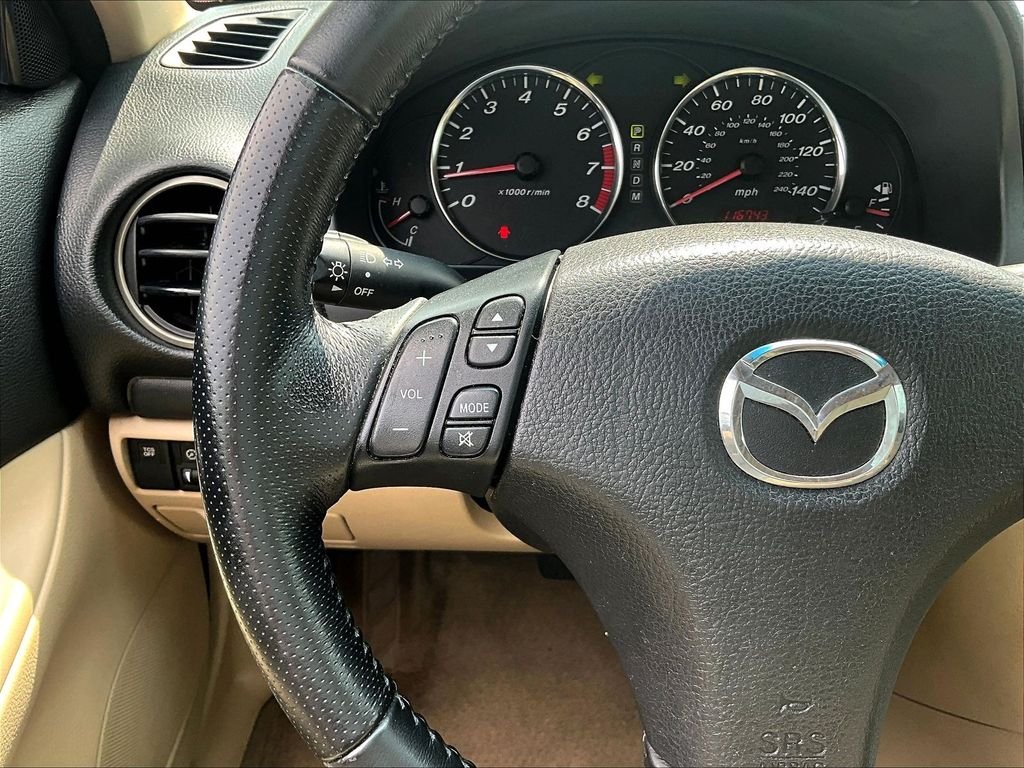 Used 2005 Red Mazda i image 11