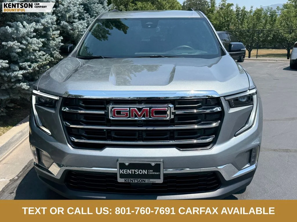 Used 2025 Gray GMC Elevation image 2