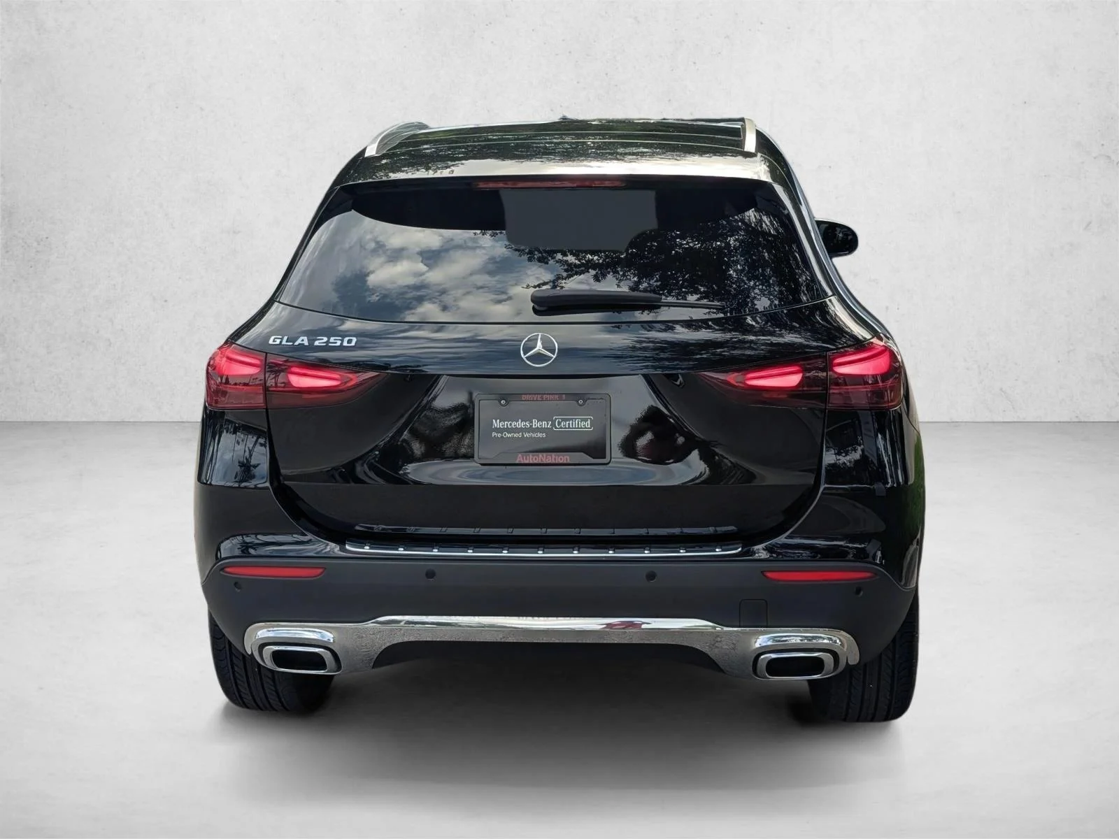 Used 2026 Night Black Mercedes-Benz GLA 250 image 7