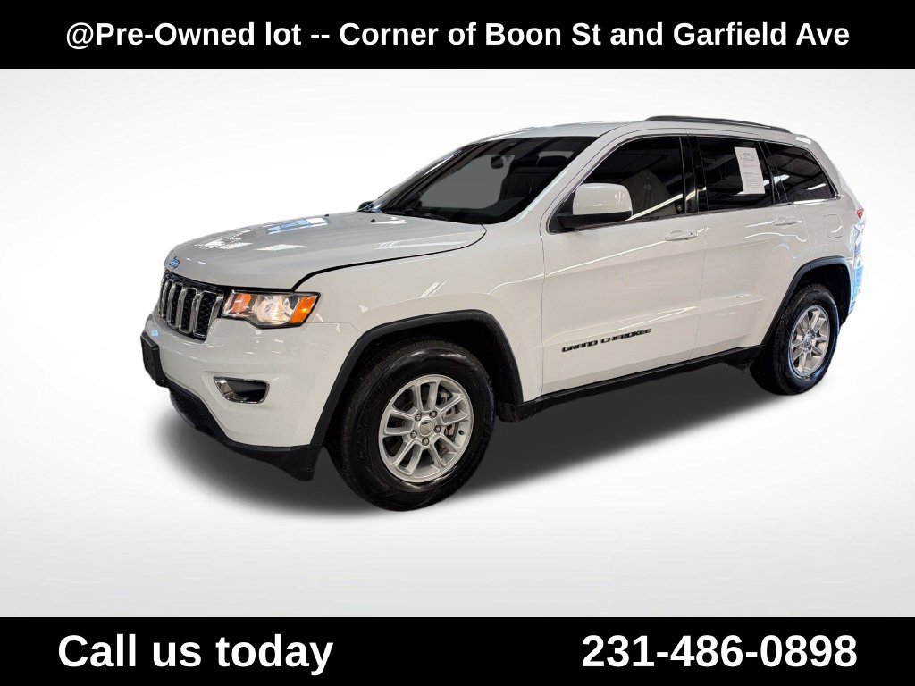 Used 2018 White Jeep Laredo E image 1