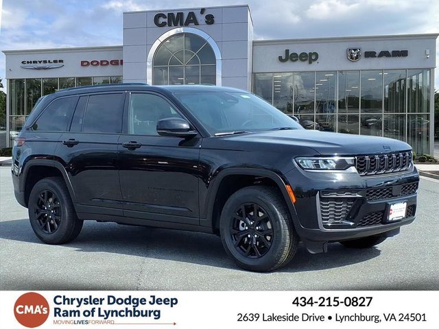 2026 Jeep Grand Cherokee Laredo Altitude