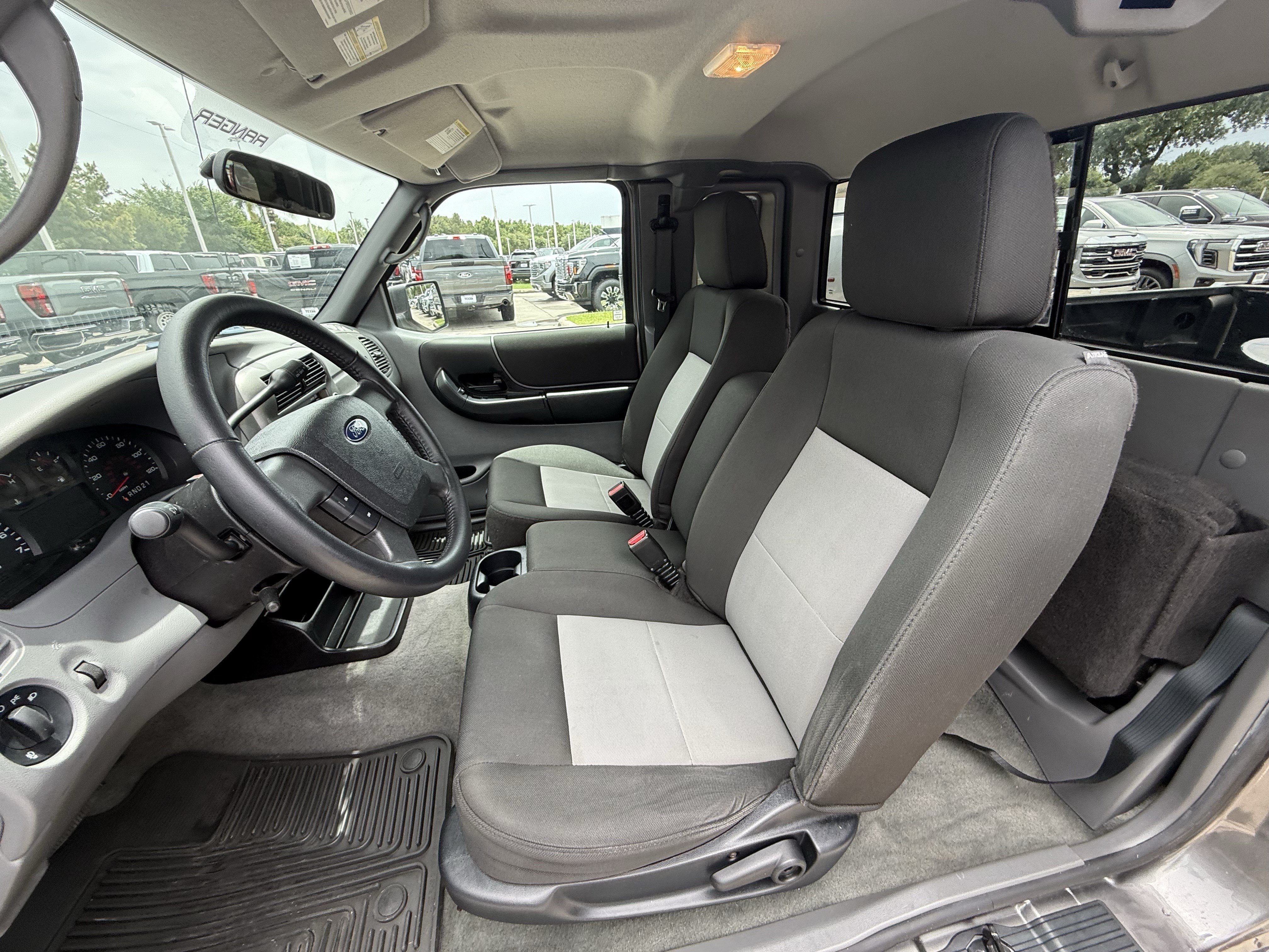 Used 2011 Dark Shadow Gray Metallic Ford XLT image 24