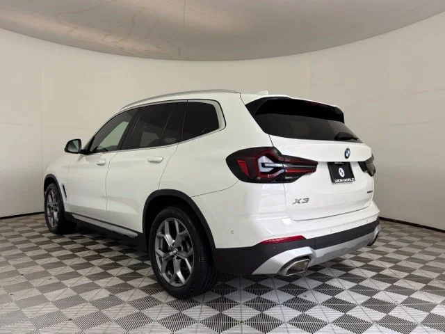 Used 2023 Alpine White BMW xDrive30i image 5