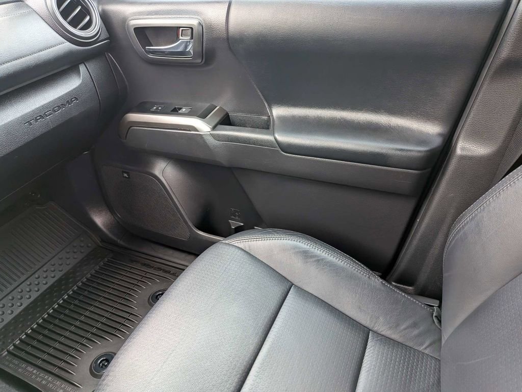 Used 2022 Gray Toyota Limited image 19
