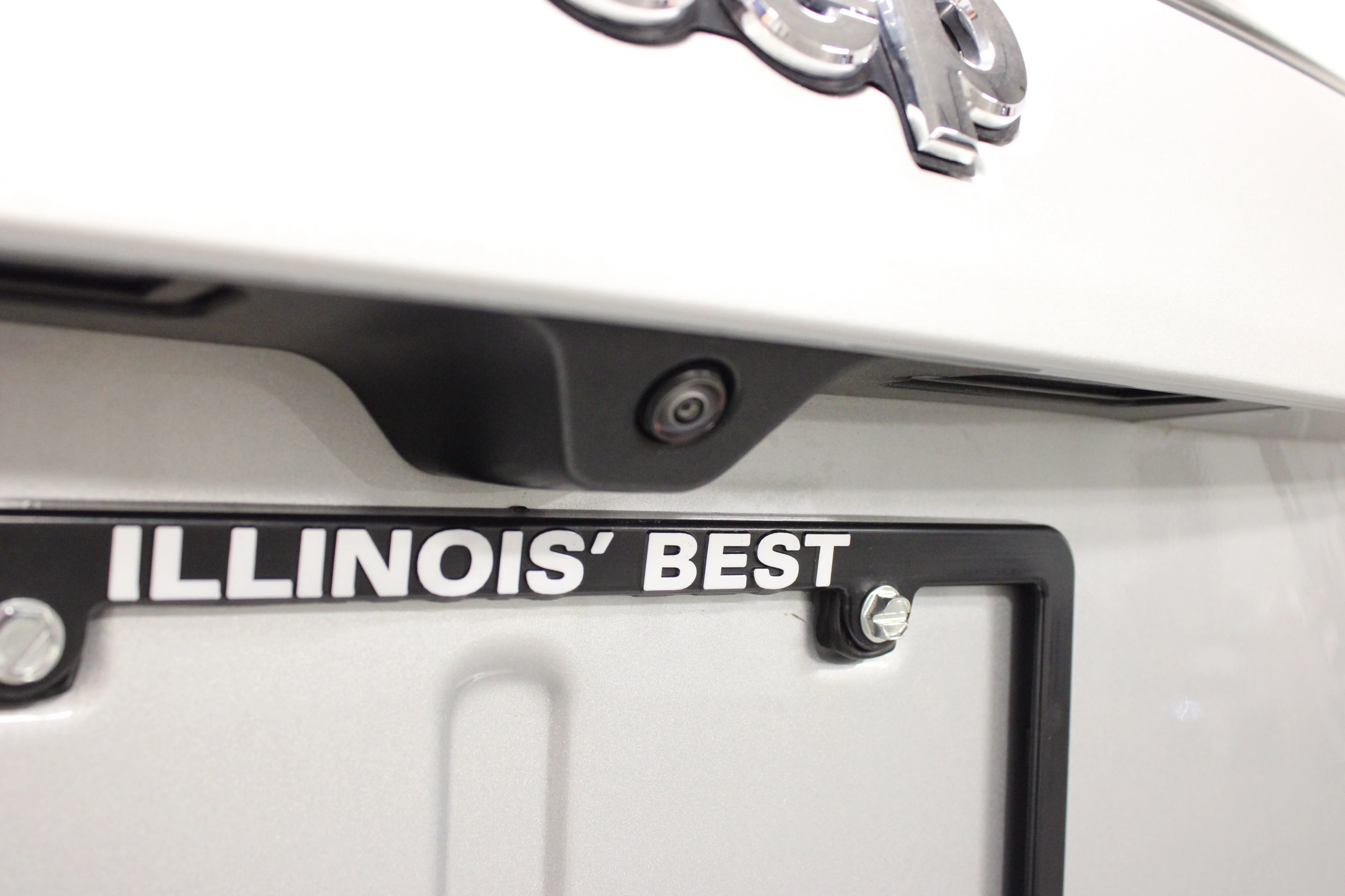 Used 2025 Silver Zynith Metallic Clearcoat Jeep Limited image 11