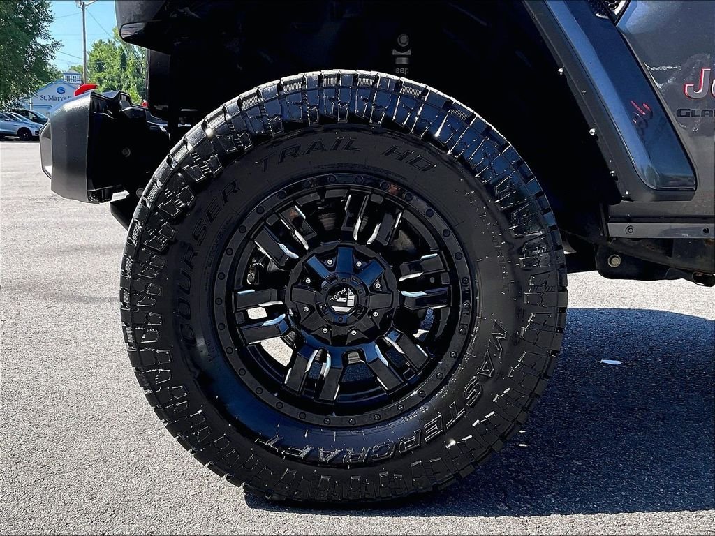 Used 2021 Gray Jeep Rubicon image 22