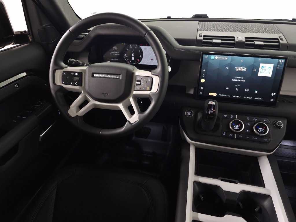 Certified Used 2025 Black Land Rover S image 17