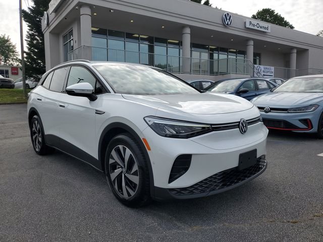 Certified Used 2025 White Volkswagen Pro image 3
