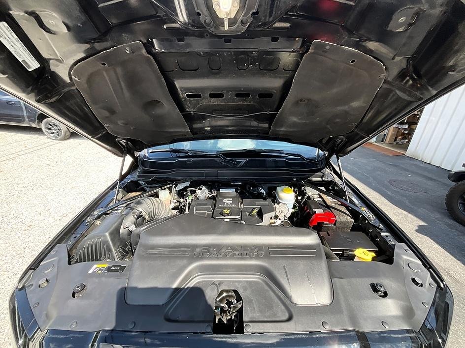 Used 2023 Black Ram Laramie image 3