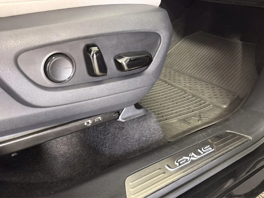 2025 Lexus TX Premium - Photo 42