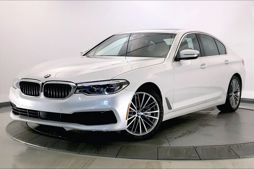 Used 2019 Mineral White Metallic BMW  image 11