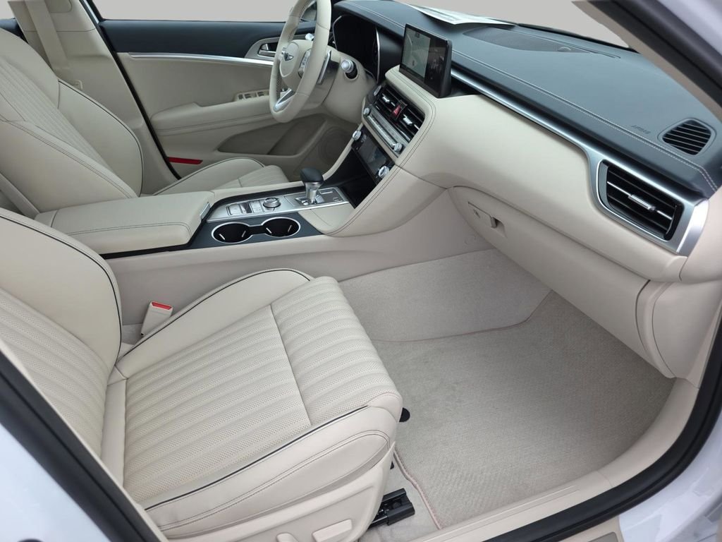 New 2026 White Genesis 2.5T PRESTIGE image 27