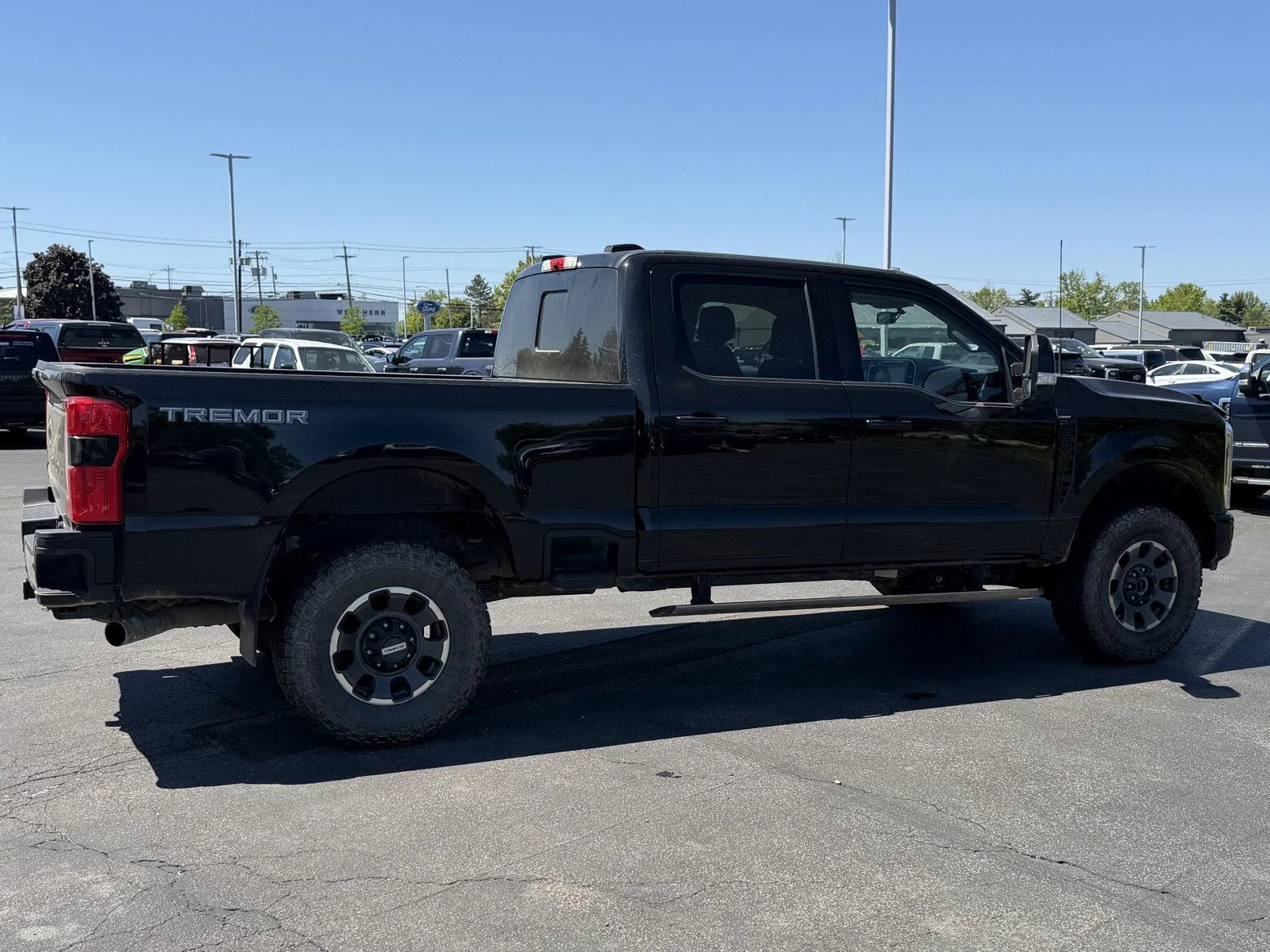 Used 2024 Agate Black Ford LARIAT image 5