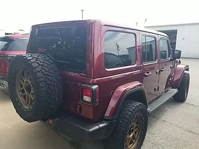 Used 2021 Red Jeep Unlimited Sahara image 24