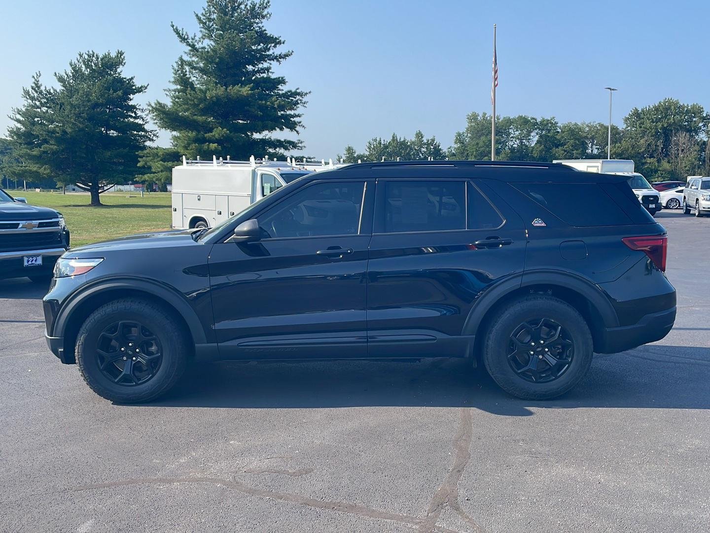 Used 2022 Agate Black Ford Timberline image 2