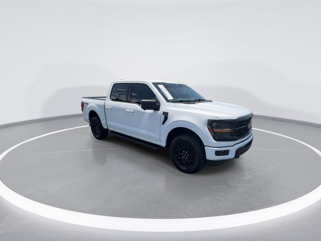 Used 2024 White Ford XLT image 3