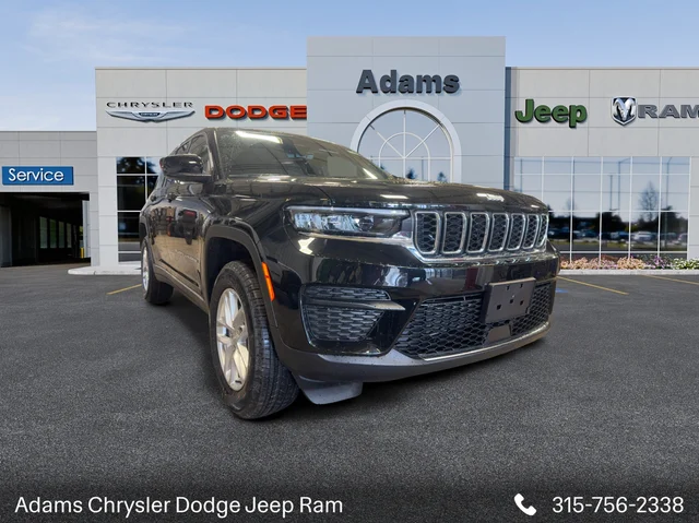 2026 Jeep Grand Cherokee Laredo
