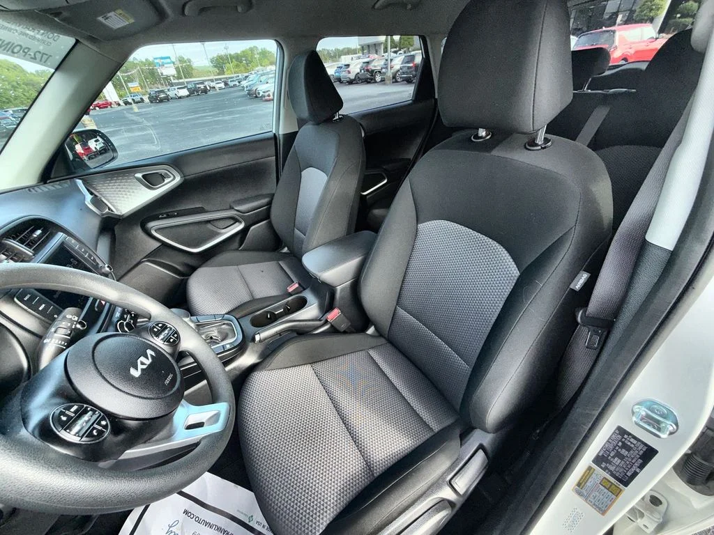 Used 2025 White Kia LX image 13