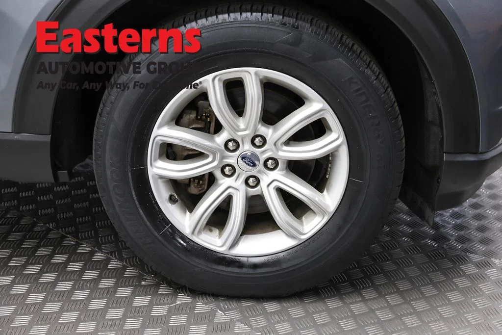 Used 2021 Gray Ford Base image 31