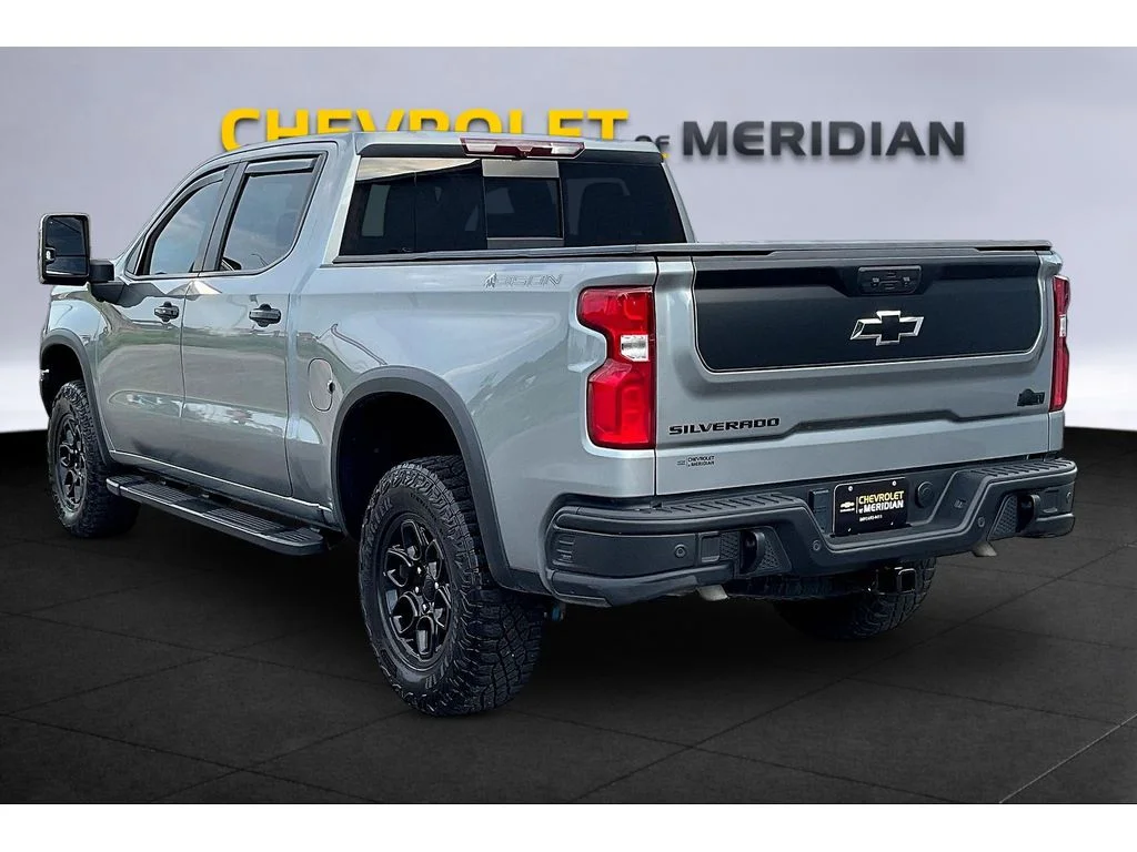 Used 2024 Sterling Gray Metallic Chevrolet ZR2 image 2