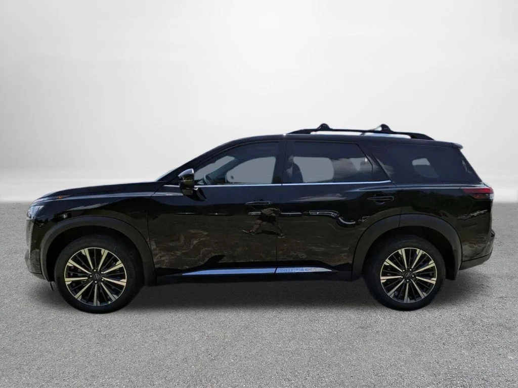 New 2026 Black Nissan Platinum image 6