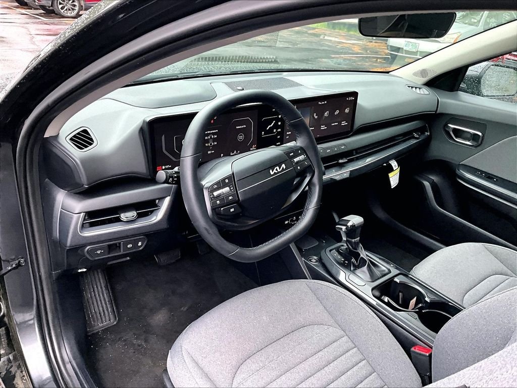Used 2025 Interstellar Gray Kia EX image 8
