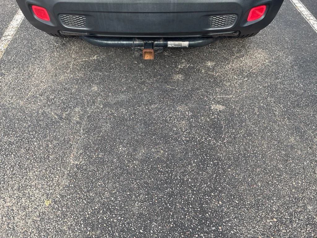 Used 2016 Gray Jeep Latitude image 4