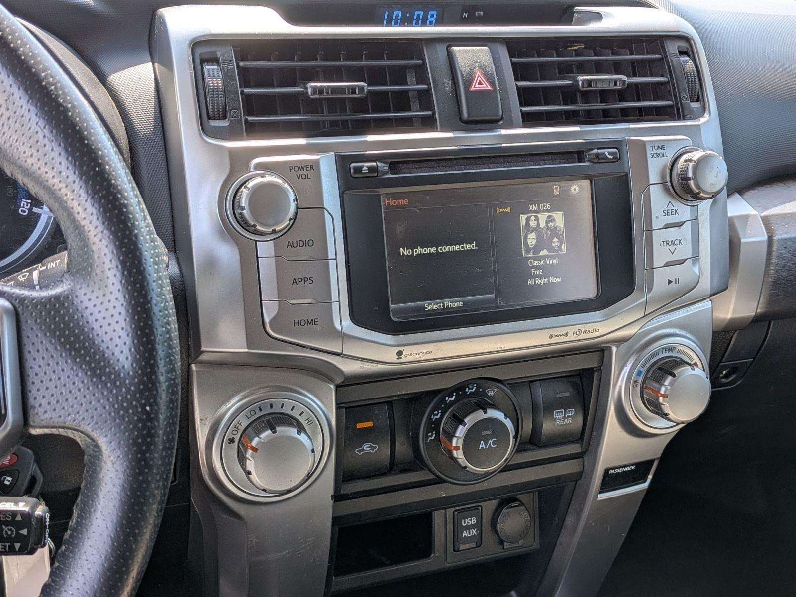 Used 2019 Super White Toyota SR5 image 35