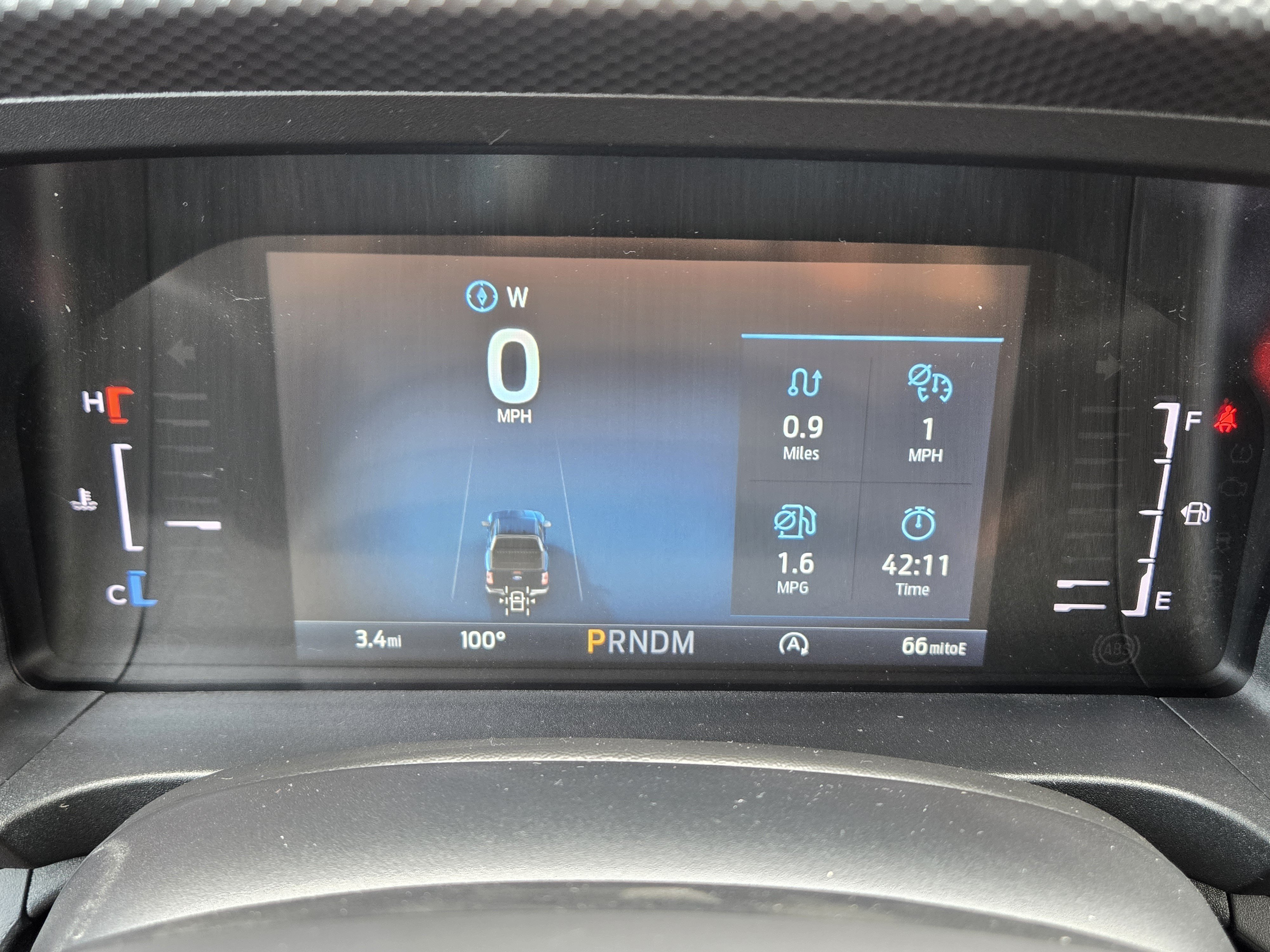 New 2026 Carbonized Gray Metallic FORD XLT image 25