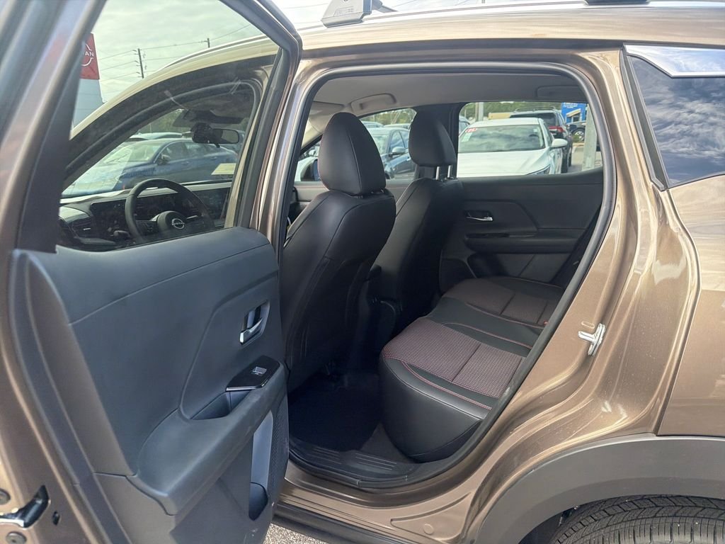 New 2026 Nissan Kicks SR 4D Sport Utility