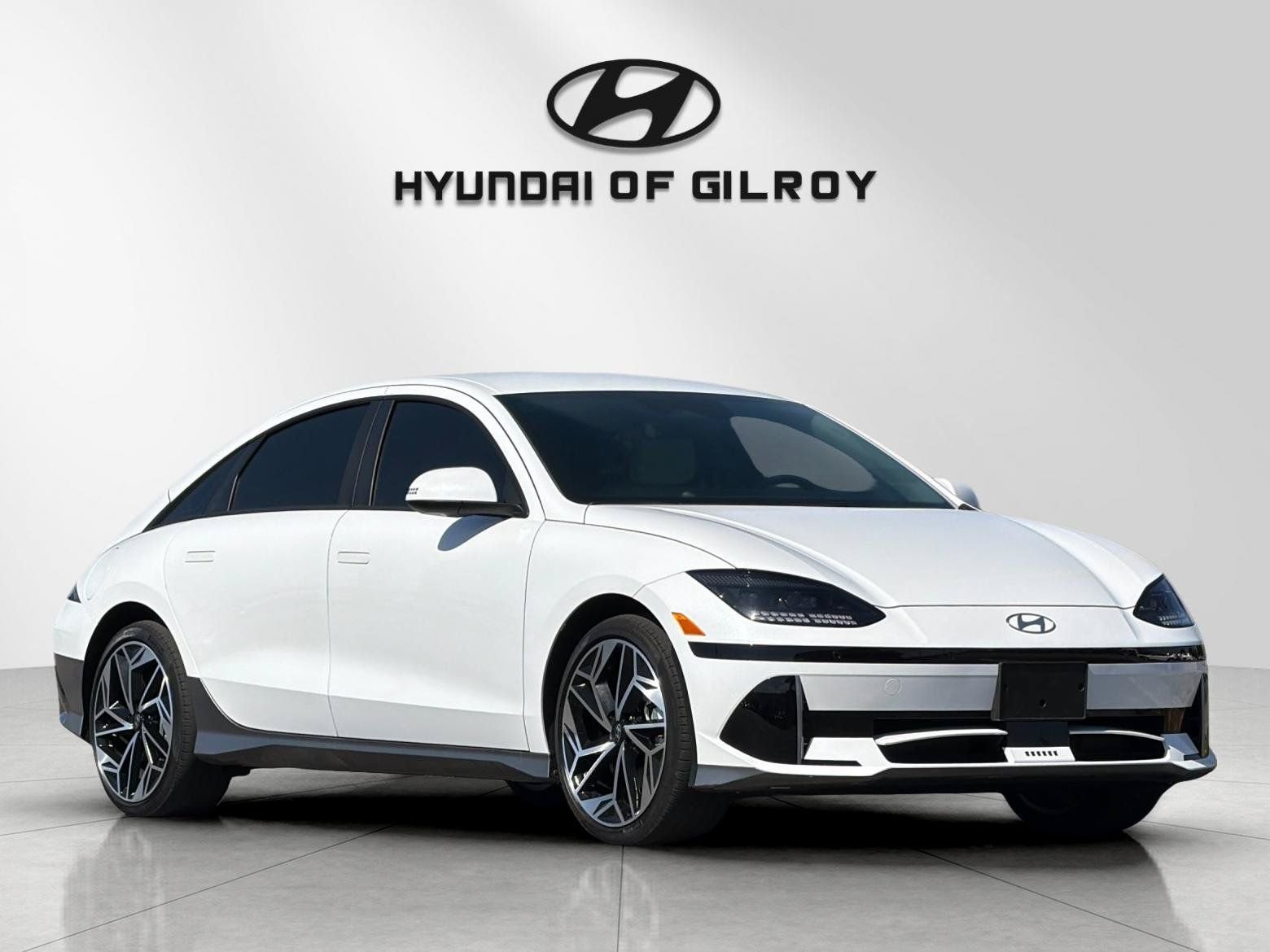 Used 2024 White Hyundai SEL image 7