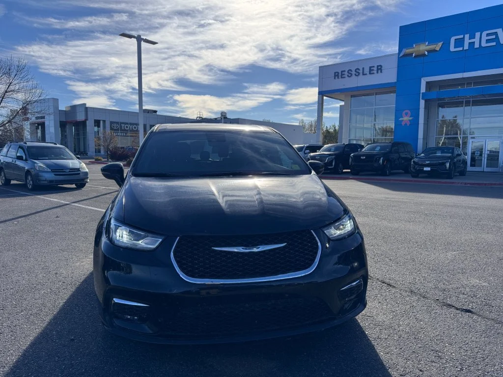 2025 Chrysler Pacifica