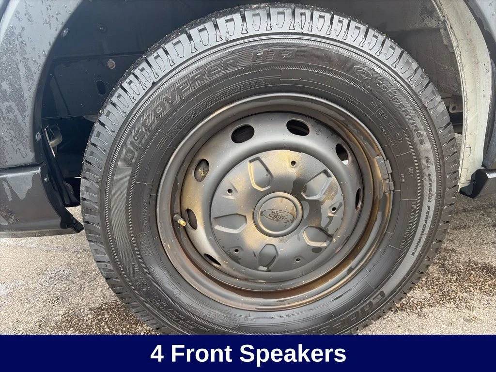 Certified Used 2019 Oxford White Ford Base image 4