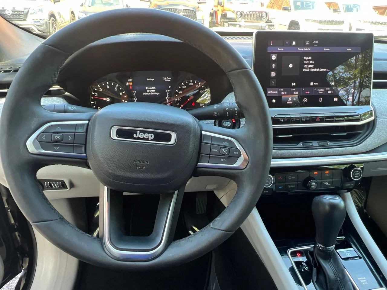 Used 2023 Black Jeep Latitude image 28