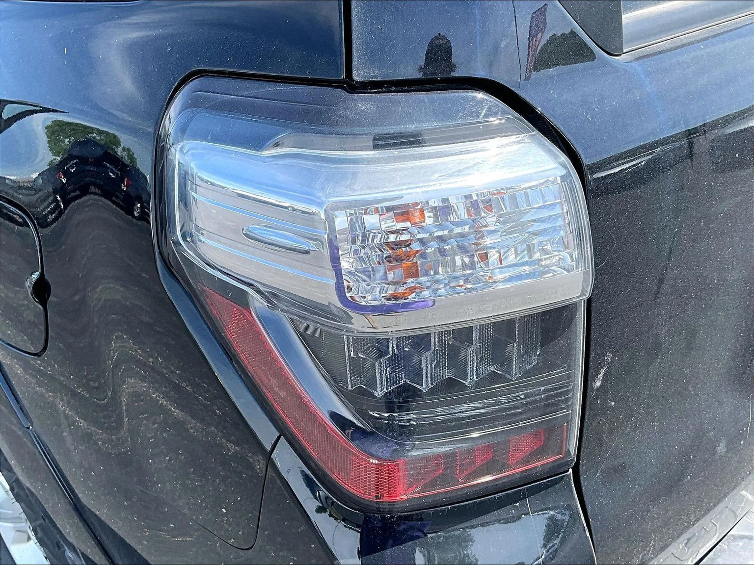 Used 2017 Black Toyota SR5 Premium image 29