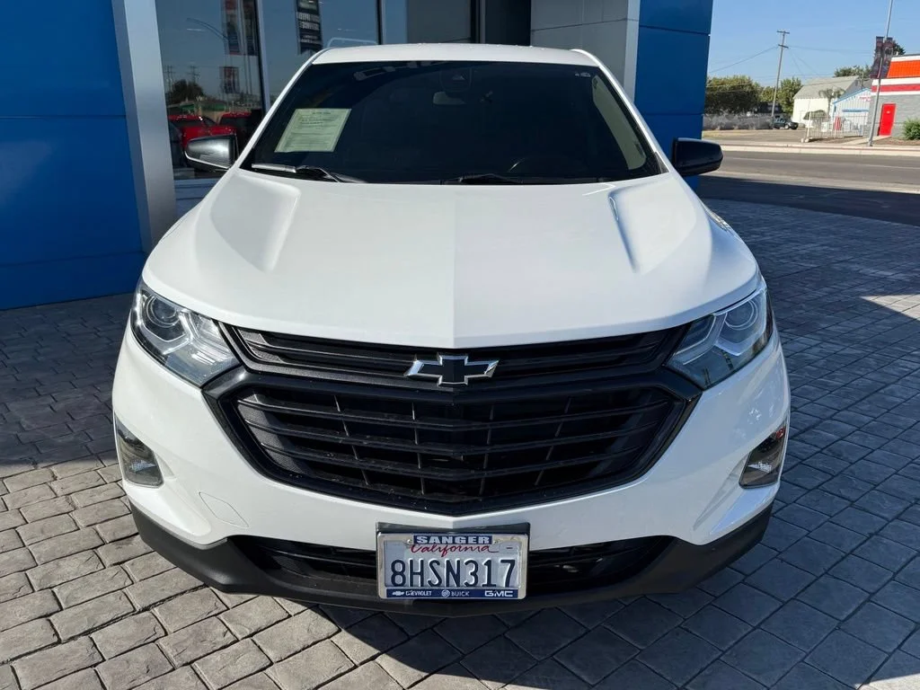 Used 2021 IRIDESCENT PEARL TRICOAT Chevrolet LT image 3