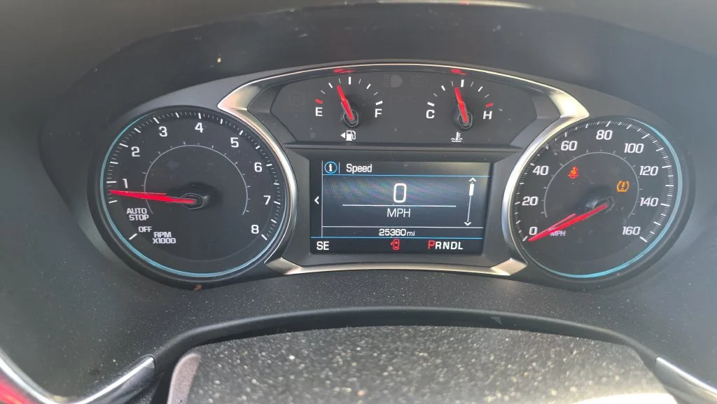 Used 2024 Lakeshore Blue Metallic Chevrolet LT image 24