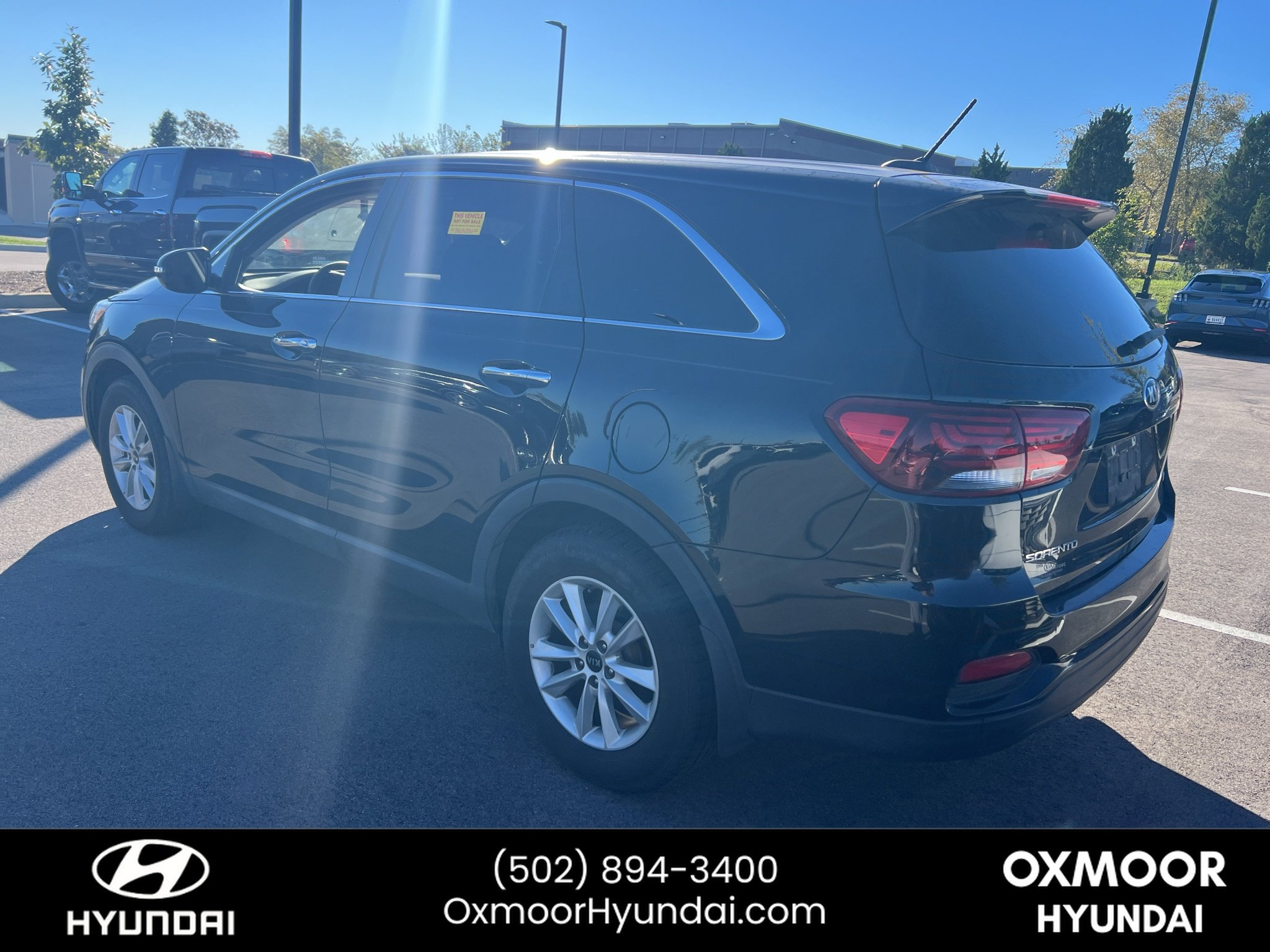 Used 2020 Ebony Black Kia L image 6