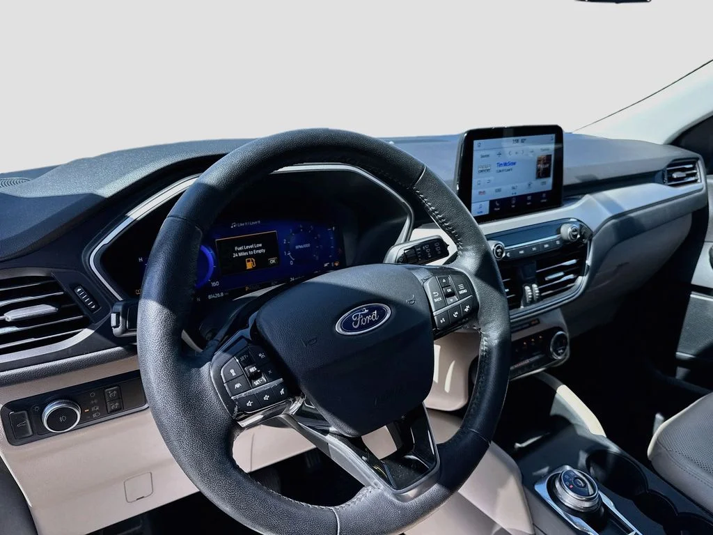 Used 2021 White Ford SEL image 11