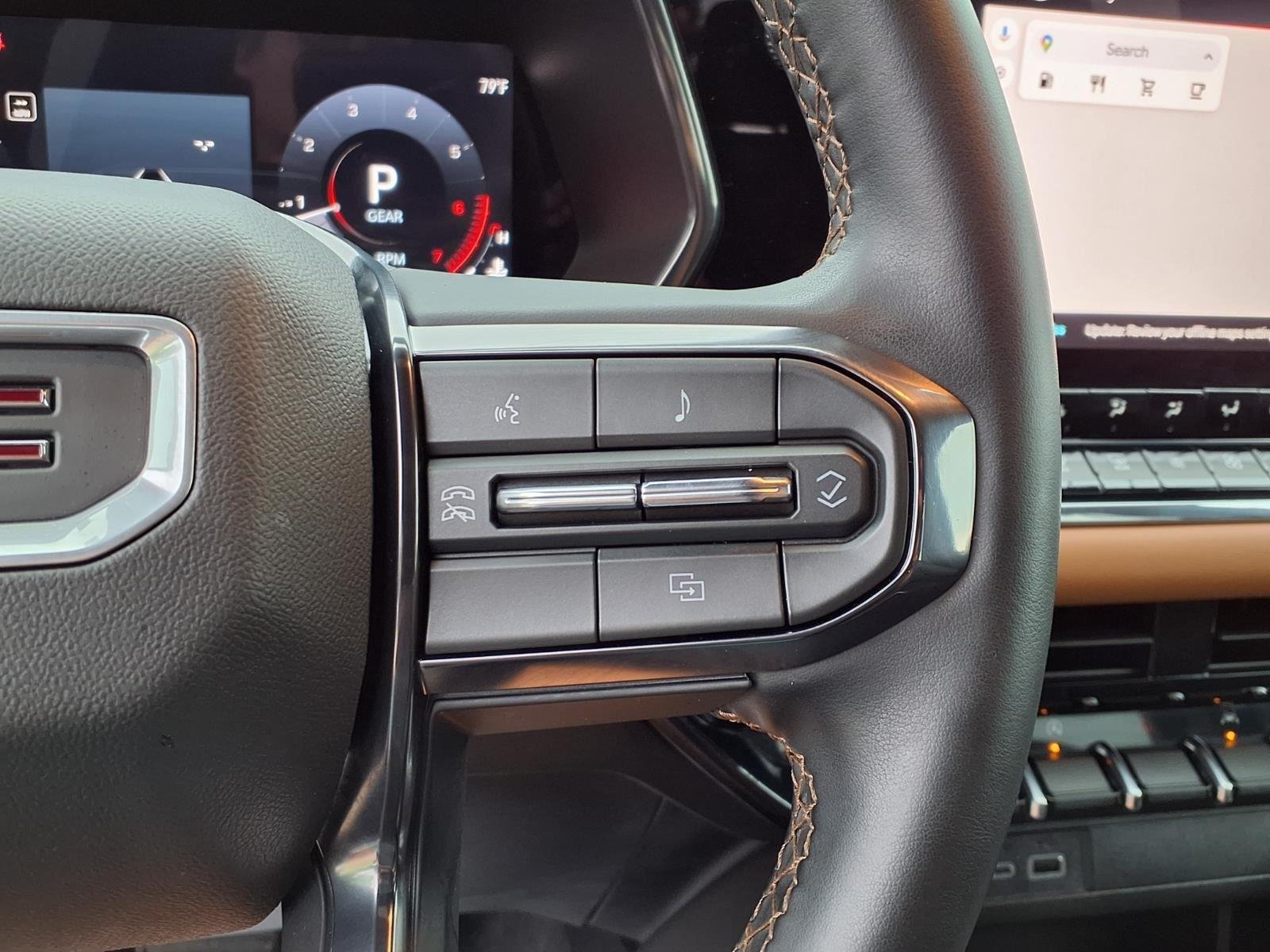 Used 2025 Volcanic Red Tintcoat GMC 4WD AT4 image 29