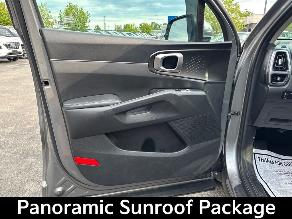 Certified Used 2023 Gray Kia EX image 18