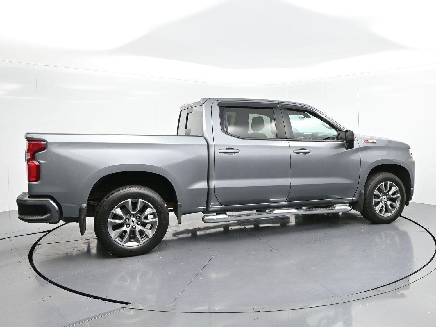 Used 2020 SATIN STEEL METALLIC Chevrolet RST image 8