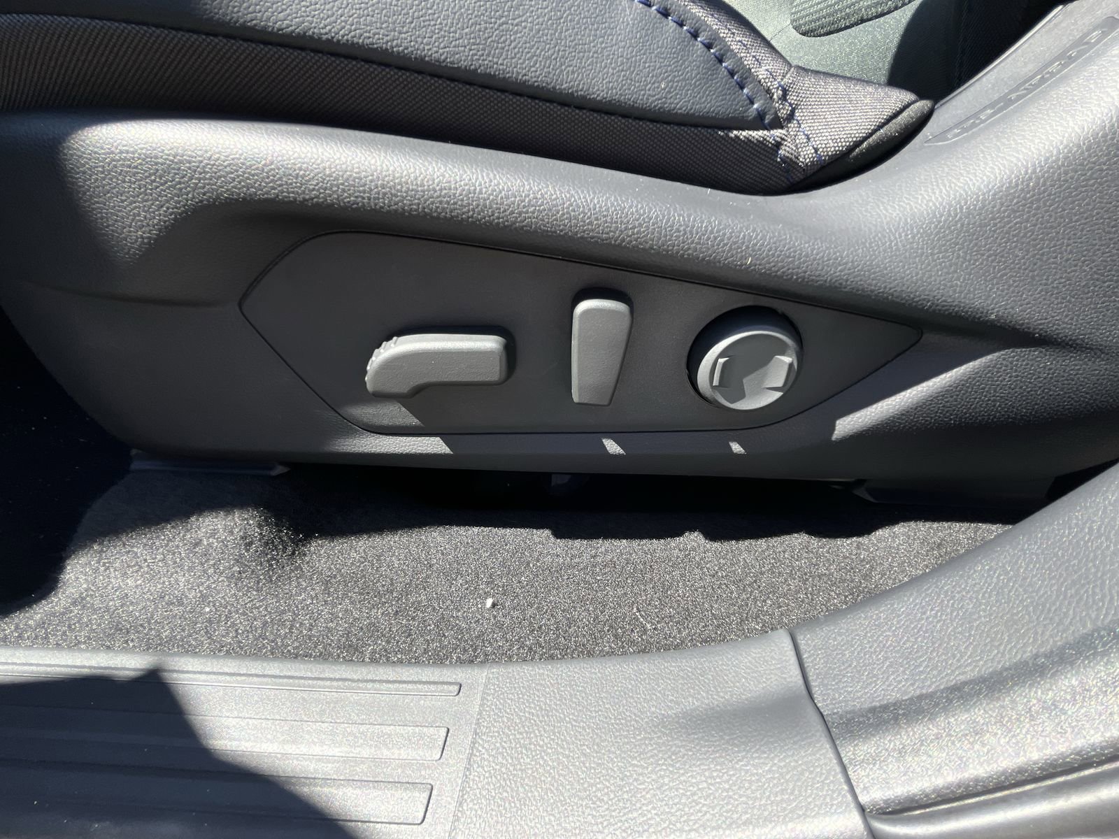2026 Subaru Forester Premium - Photo 16