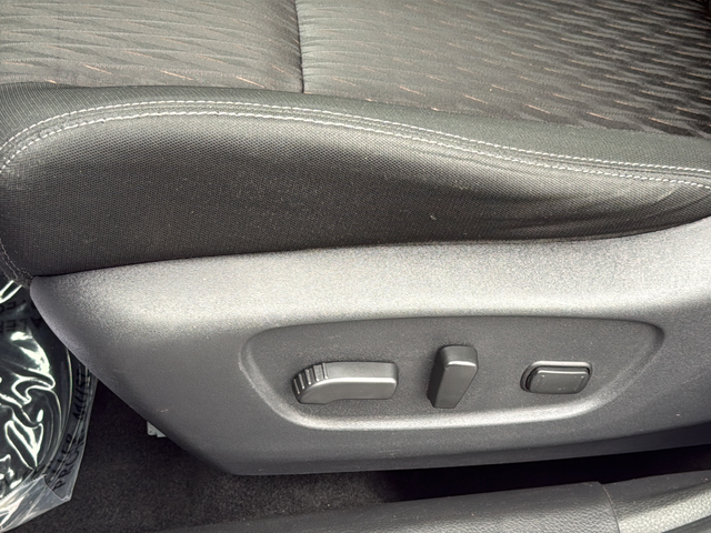 Used 2018 Gray Nissan SV image 18