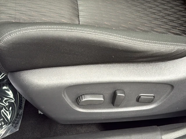 Used 2018 Gray Nissan SV image 18